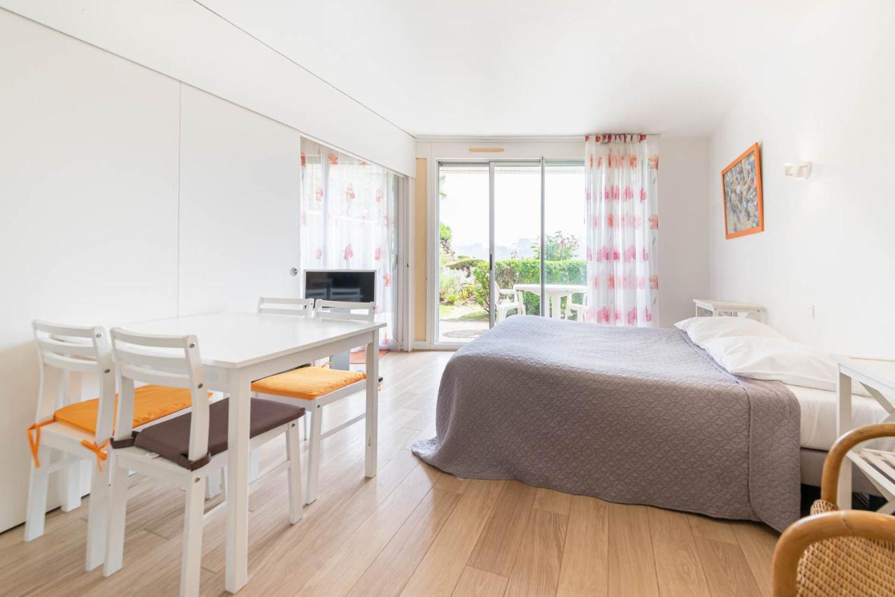 Residence Le Crystal Dinard Plage ภายนอก รูปภาพ