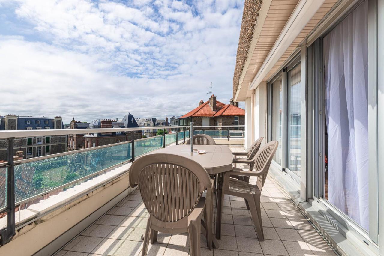Residence Le Crystal Dinard Plage ภายนอก รูปภาพ